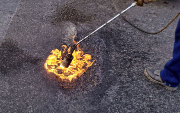 Newell Green flat roofing repairs